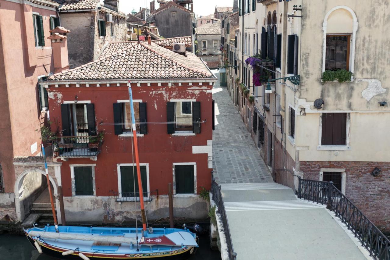 Amazing Modern Design Home, Campo Dei Mori. Wifi Venice Exterior photo